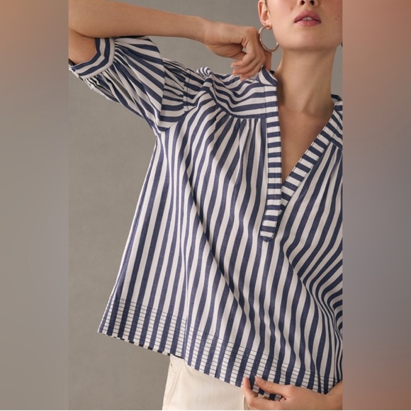 Anthropologie Tops - Anthropologie The Darcey‎ Popover Swing Top blue and white stripe pattern XS